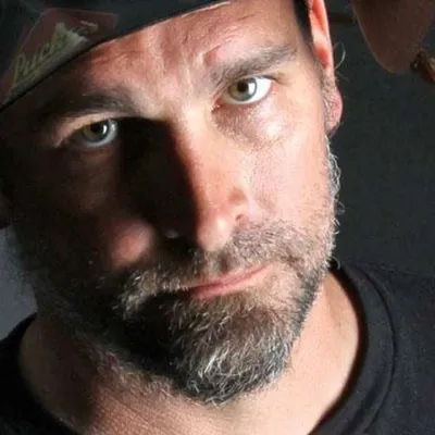 Nate Wessel — 滑板场地设计师